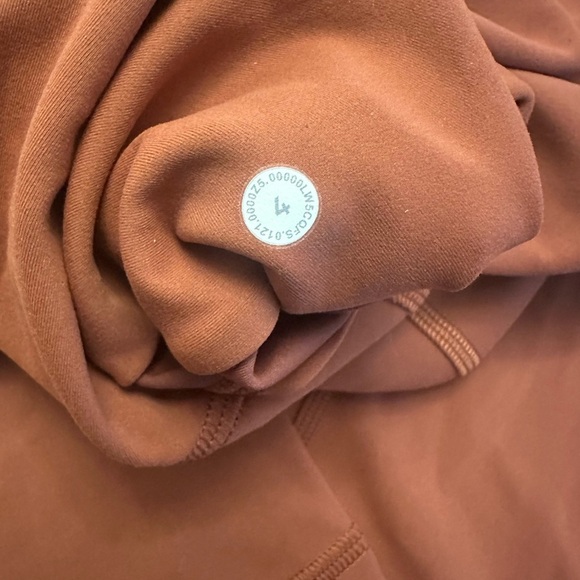 Lululemon Invigorate High-Rise Tight  Leggings 25" Womens 4 Dark Terracotta NWT - Picture 10 of 10